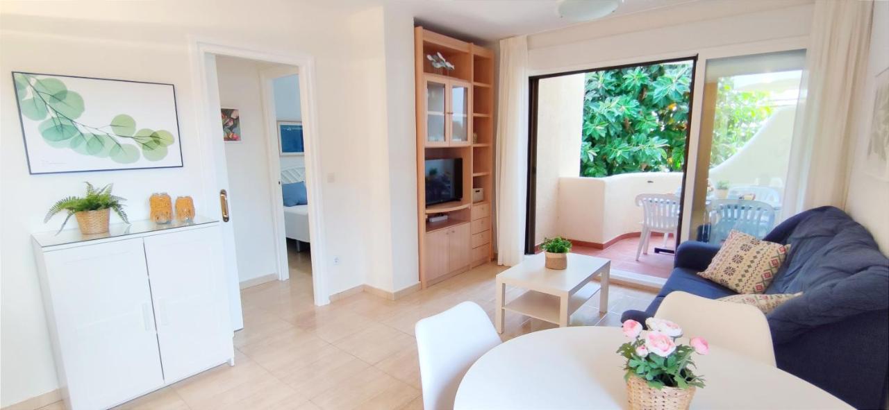 Apartamento La Felicidad II By Denia Costa Exterior photo